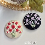 バラとかすみ草の花束  刺繍ブローチ／ヘアゴム