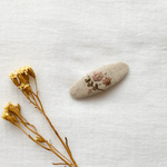 刺繍パッチンピン＊オーバル型5cm