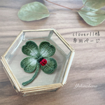clover11様専用ページ（四つ葉クローバーとてんとう虫のブローチ）