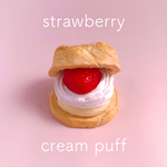 いちごのシュークリーム＊本物より少し小さめ