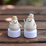 帽子をかぶった埴輪のランタン
