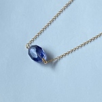アイオライトのネックレスA