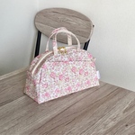  liberty＊一枚仕立ての軽いポーチ【フェリシテ＊ピンク・ベージュ】 ラミネート