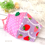 新作パープルピンク♡大粒いちごと苺柄の大人用立体マスク(レギュラーサイズ)