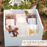 大好評の為*再販！手作りハンドクリーム❝みつばちからのおくりもの❞