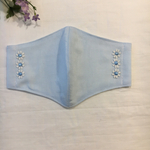 夏仕様　冷感加工ガーゼマスク　花柄刺繍ワッペンブルー　再販②