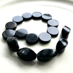 【夏のセール】ブラックオニキス大粒ビーズ2種アソート16粒