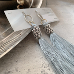 再販　silk tassel bijou pierce