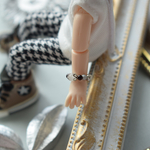 オビツ11とお揃いの天然石ブレスレット『楪』