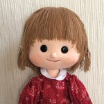 母の手作り人形　女の子赤いワンピース　１５