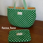 ラウンディッシュトートバッグS & マルチポーチ グリーンドット