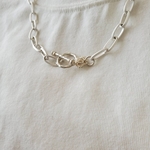 ホワイトsilverチェーンネックレス王冠マンテル