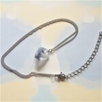 しじまの水中花のネックレス