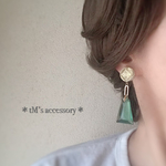 ミントグリーン＊トラぺゾイド＊クリアゴールド＊イヤリング/ピアス