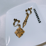ペン先　英字　イヤリング /ピアス