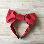 深紅のリボンカチューシャ