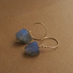 ラブラドライトラフロックピアス14Kgf