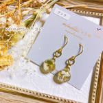 小粒ピアス（ホワイト）