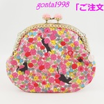 「niponipo様のご注文品」☆気持ち華やぐ☆がま口ポーチ（中）（花柄と猫♡）