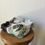 ヘアバンド　夏の葉っぱの刺繍