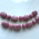 ロードライトAAオーバル＆ラウンドビーズ7粒