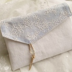 薔薇*刺繍*レース*手織りリネン*アクセサリーケース