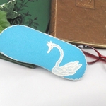 Swan  Lake のような👓眼鏡ケース🐦