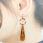 夏 大ぶりベッコウ ドロップ ノンホールピアス ／ ピアス