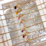 零れる愛のブレスレット