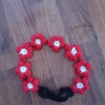 ぷっくりお花のヘアバンド