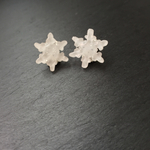 snow crystalピアス