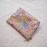 ★One side all skeleton pouch　LIBERTY　Small Susanna　スモールスザンナ　36X　マチ付きポーチ◆小物入れに