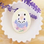 【りの様専用ページ】＊インコ刺繍オーバルブローチ＊