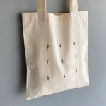 カラフルチューリップ刺繍バッグ【B5サイズ】エコバッグ / 花柄 / かわいい / シンプル / お洒落