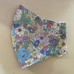 立体マスク☆ゴム紐付き☆花柄☆淡いブルーの花柄マスク