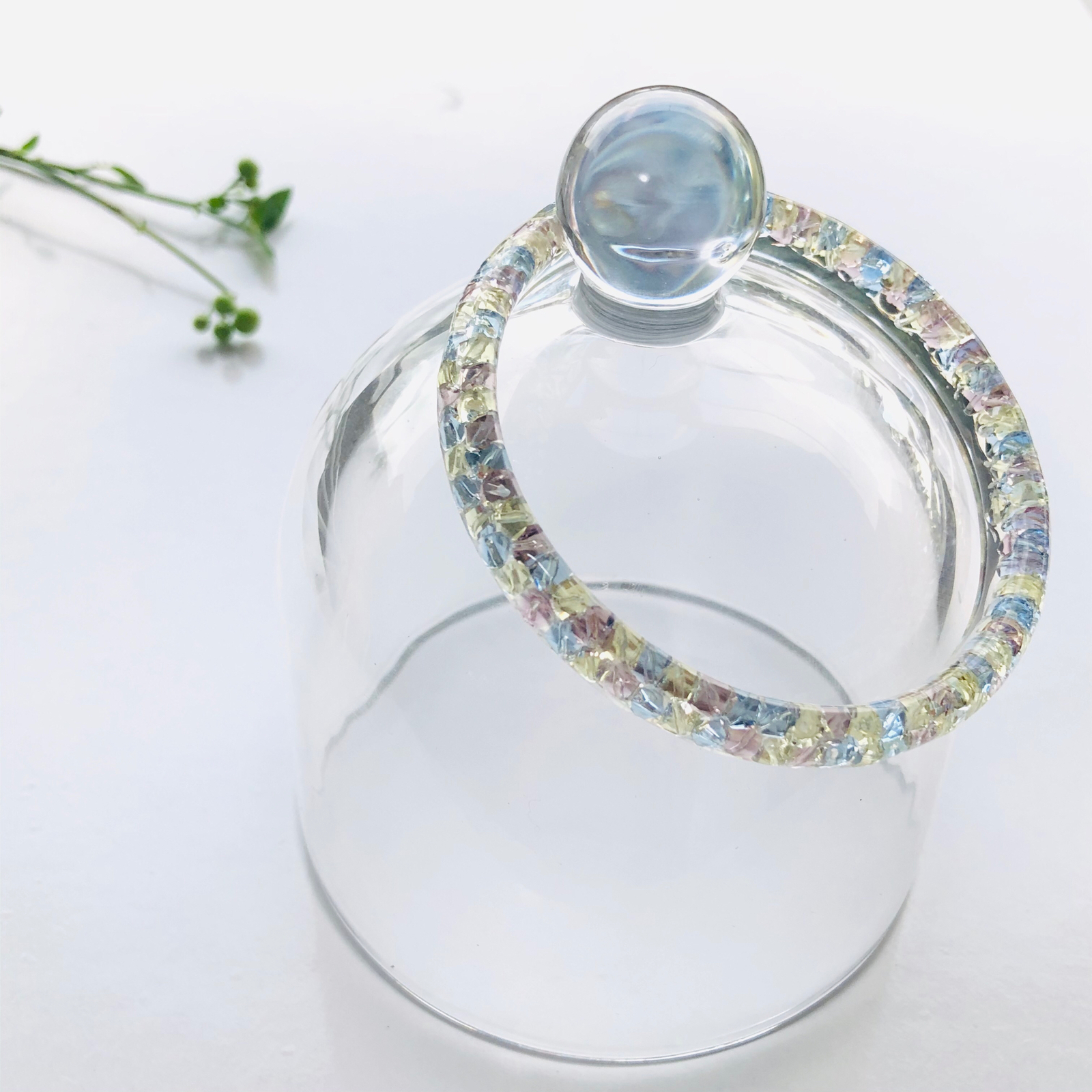 青い鳥の涙ティアドロップバングル〜 レジン クリア バングル ビジュー