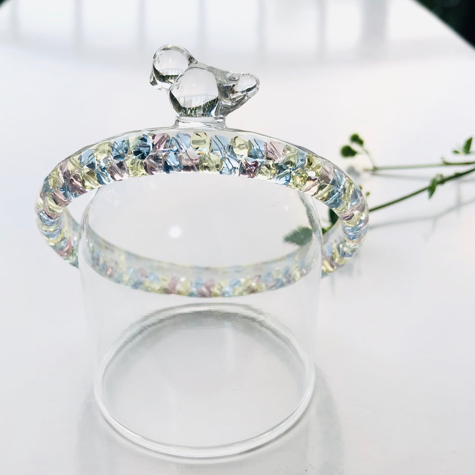 青い鳥の涙ティアドロップバングル〜 レジン クリア バングル