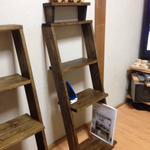 オーダー品 木製ラダー棚広3段ステイン新オーク+ブライワックスウォルナット
