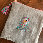 アマビエ刺繍ファスナーポーチ♪