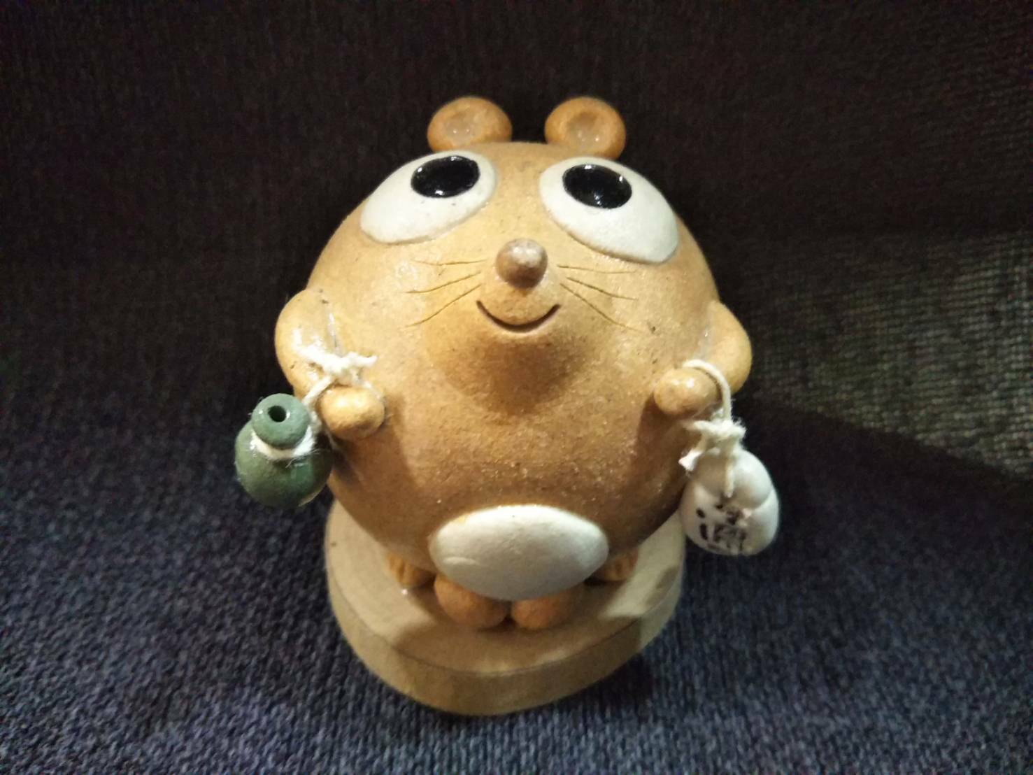 釣りをする陶器人形 カッパの釣り』 萩焼き陶器人形 伝統工芸品 - 工房 金子 | minne