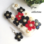 amarie様オーダー品＊イヤホンジャックプレゼント❤︎モノトーンポーチュラカと蝶のスマホケース＊お花のiPhoneケース
