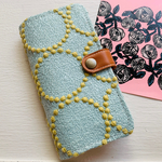 ミナペルホネン＆本革◎手帳型スマホケース　タンバリン　ギフトにも＾＾
