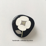 切り絵お花ブローチ