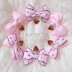 いちごみるくに溺れたい ♡ リボン ヘアクリップ ゆめかわいい 病みかわいい 量産型 いちご 苺 イチゴ ロリータ ロリィタ 地雷 甘ロリ