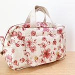  【8/27販売】蓋つき手提げポーチ（おむつポーチ）生成&桃色の花弁柄