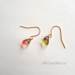 果実の一粒しずく*チェコドロップピアス