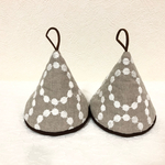 パールサークル刺繍 三角鍋つかみ  ルクルーゼやストウブに！