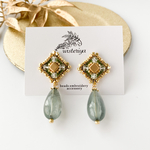 antique earring <green drop>