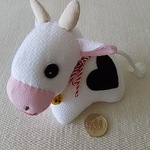 ちりめん細工  干支  丑  置き物(B)  