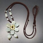 一点物ひすい花手編みネックレス天然石本翡翠レア仕様